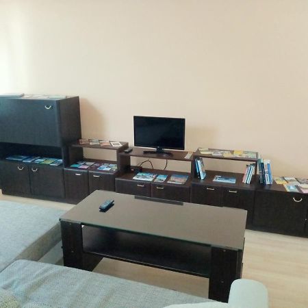 Apartment Odeon Мост Екстериор снимка
