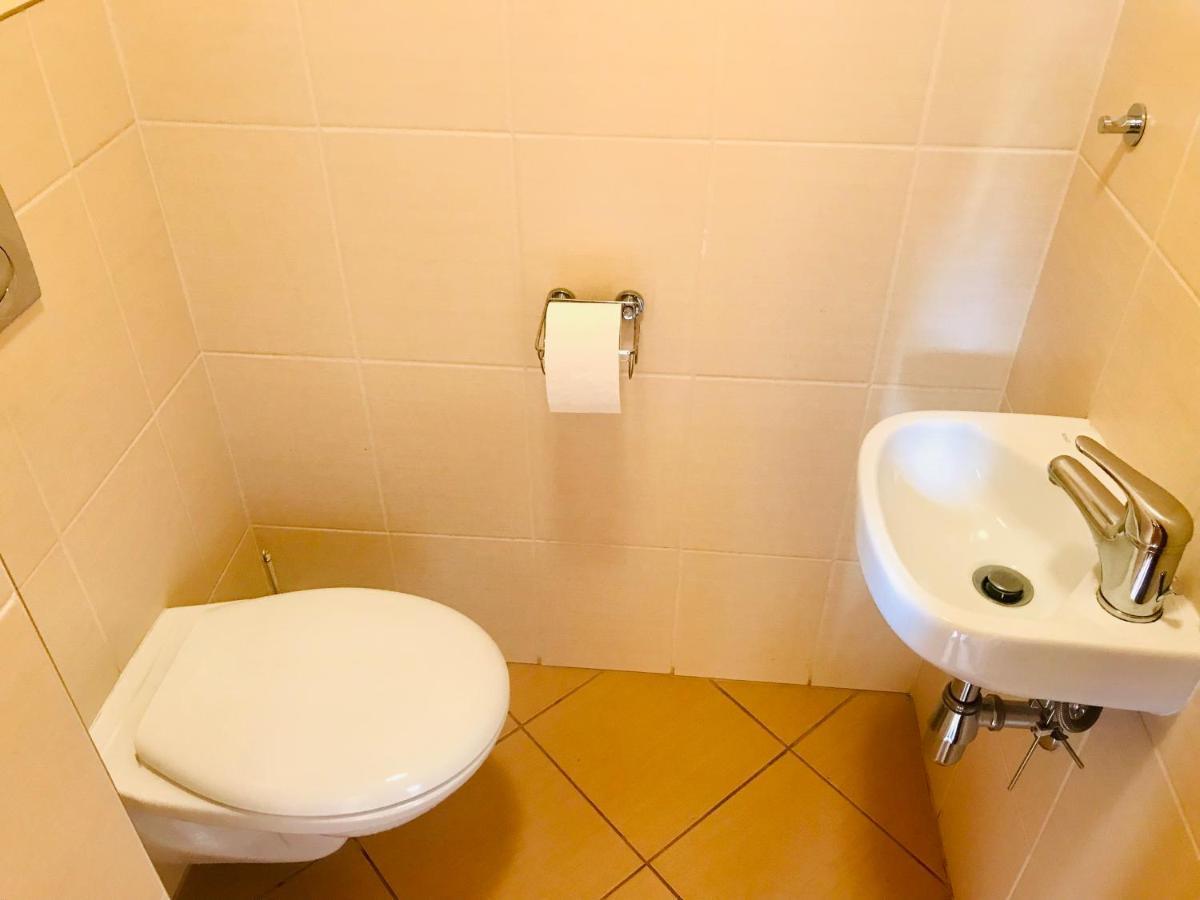 Apartment Odeon Мост Екстериор снимка